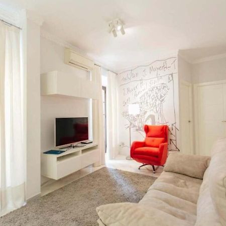 Minimalism And Modern- 2Bd 1Bth- Las Setas Siviglia Esterno foto