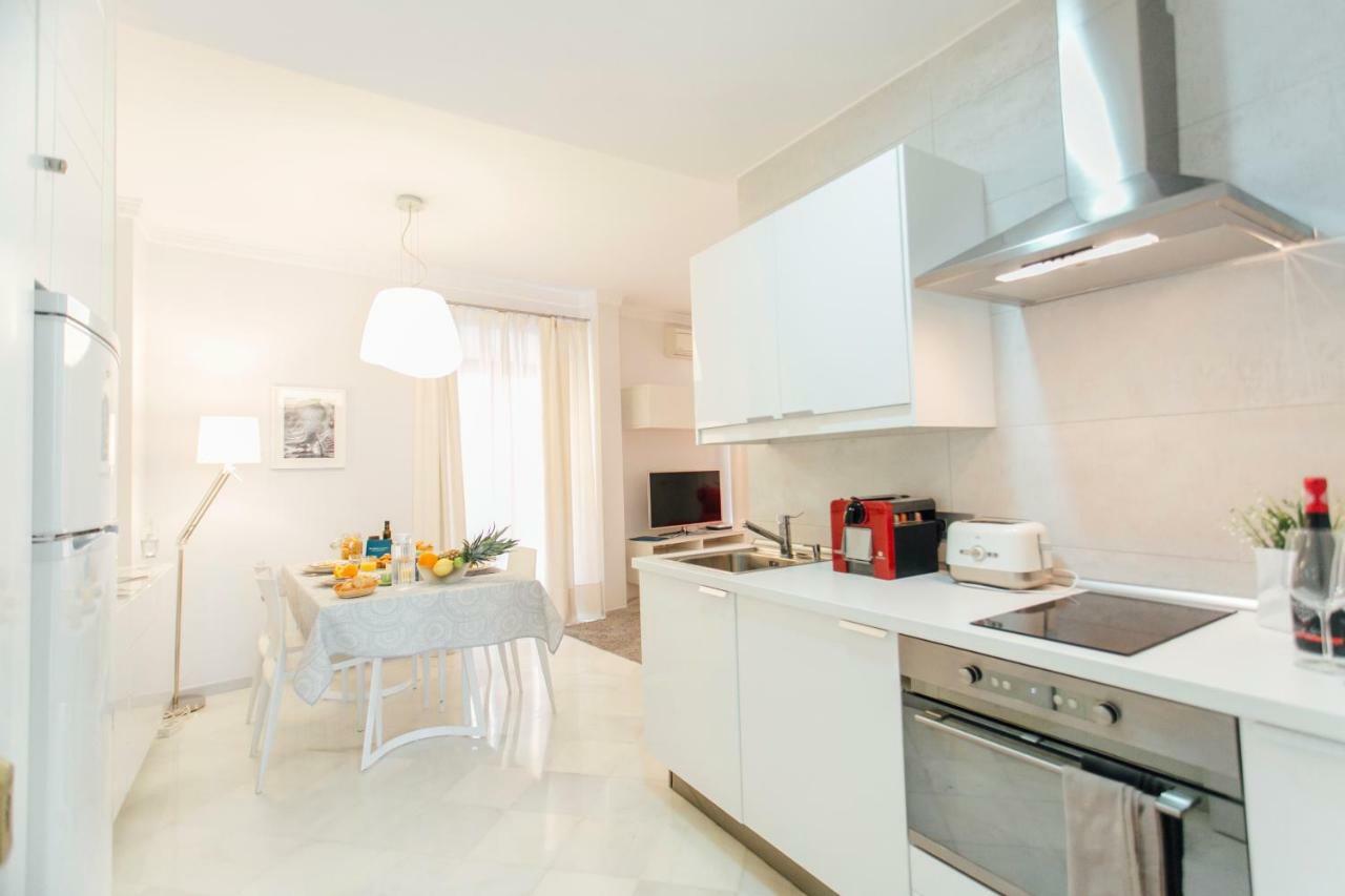 Minimalism And Modern- 2Bd 1Bth- Las Setas Siviglia Esterno foto