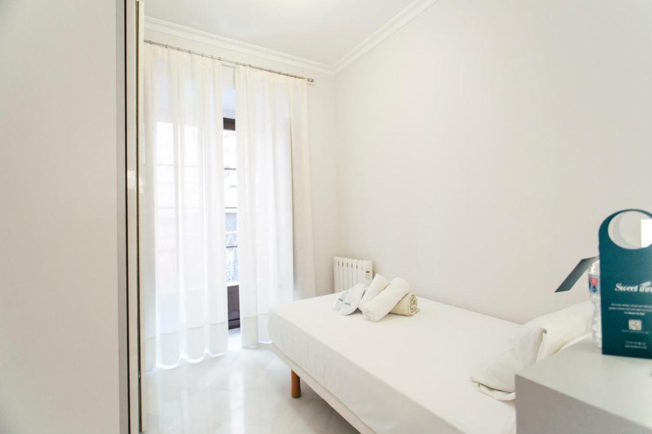 Minimalism And Modern- 2Bd 1Bth- Las Setas Siviglia Esterno foto